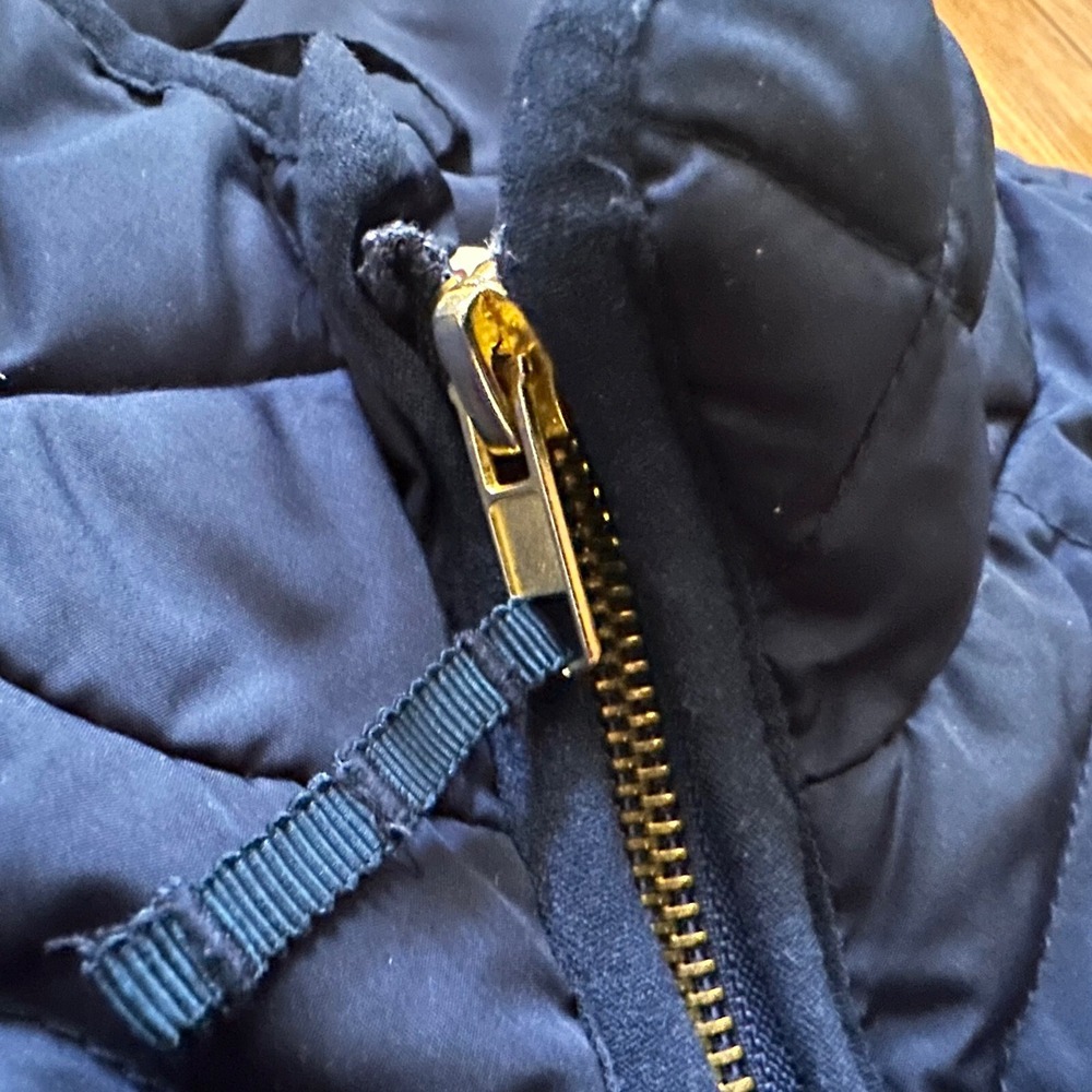 Woolrich Down Vest Womens M Navy Filled Medium Blue Diamond Quilted Puffer Vest - Picture 6 of 11